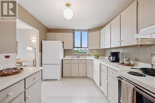 Virtually Staged - 708 - 22 Marilyn Drive, Guelph (Riverside Park), ON - Indoor Photo Showing Kitchen