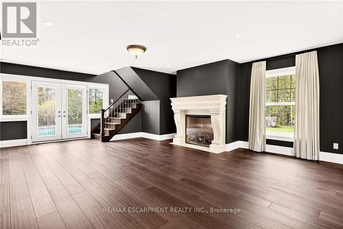 1670 Medad Springs Court, Burlington, ON - Indoor Photo Showing Living Room With Fireplace