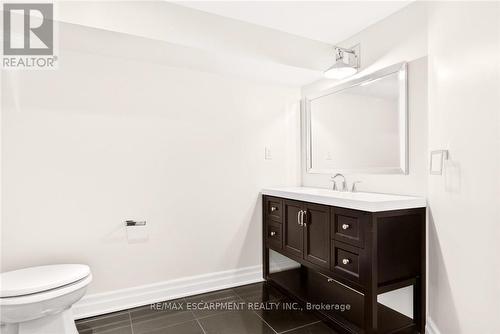 1670 Medad Springs Court, Burlington, ON - Indoor Photo Showing Bathroom