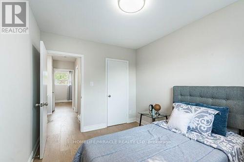 2ND BEDROOM - 2464 Brookhurst Road, Mississauga, ON - Indoor Photo Showing Bedroom