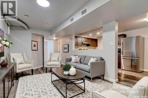 2476 Mcara Street, Regina, SK - Indoor Photo Showing Living Room