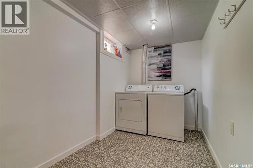 2476 Mcara Street, Regina, SK - Indoor Photo Showing Laundry Room