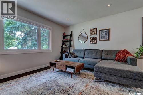 2476 Mcara Street, Regina, SK - Indoor Photo Showing Living Room