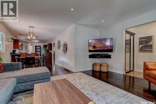 2476 Mcara Street, Regina, SK - Indoor Photo Showing Living Room