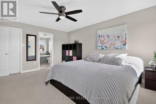 207 Mareth Way, Ottawa, ON - Indoor Photo Showing Bedroom
