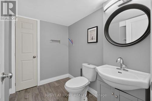 207 Mareth Way, Ottawa, ON - Indoor Photo Showing Bathroom