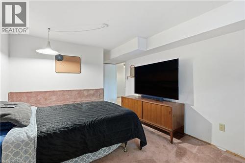 681 Empress Crescent, Burlington, ON - Indoor Photo Showing Bedroom