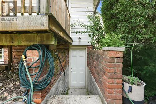 681 Empress Crescent, Burlington, ON - Outdoor With Exterior