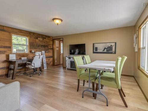 11703 Highway#7 Highway, Aspen, NS - Indoor Photo Showing Other Room