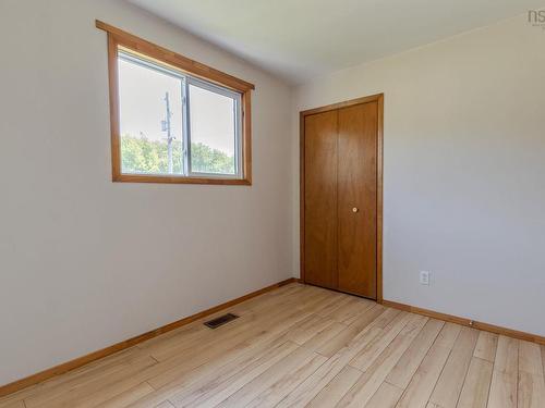 11703 Highway#7 Highway, Aspen, NS - Indoor Photo Showing Other Room