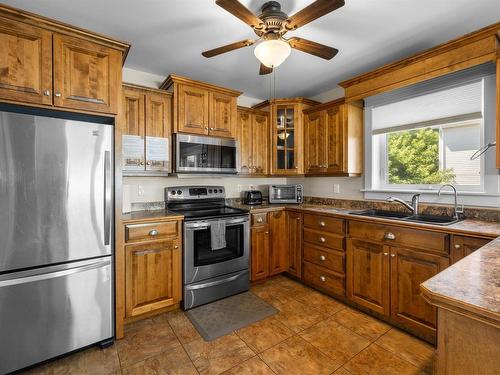 263 King Street, Charlottetown, PE - Indoor Photo Showing Kitchen With Double Sink