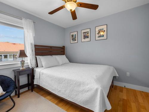 263 King Street, Charlottetown, PE - Indoor Photo Showing Bedroom