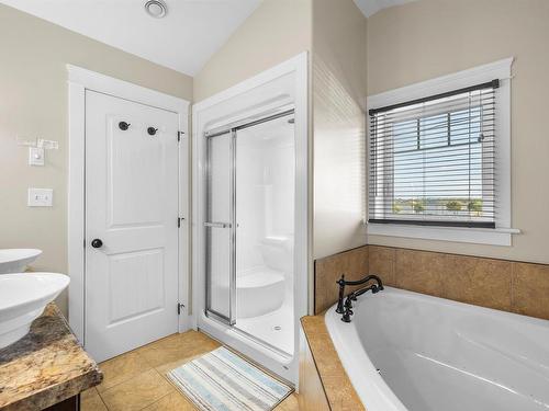 263 King Street, Charlottetown, PE - Indoor Photo Showing Bathroom