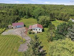 1096 Highway 2  Hilden, NS B0N 1C0