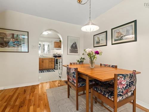 98 Forestside Crescent, Halifax, NS - Indoor Photo Showing Dining Room