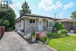 78 HESTER Street  Hamilton, ON L9A 2N5