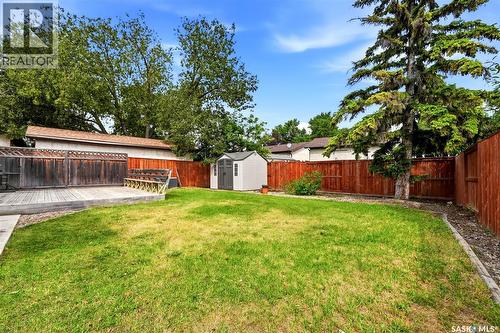 2518 7Th Avenue E, Regina, SK - Outdoor With Deck Patio Veranda With Backyard