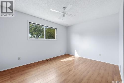 2518 7Th Avenue E, Regina, SK - Indoor Photo Showing Other Room