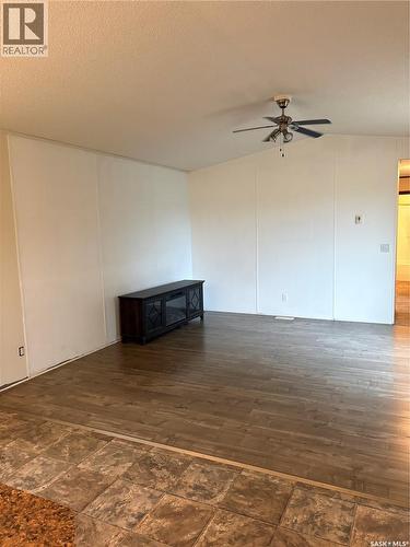 69 Railway Avenue, Calder, SK - Indoor Photo Showing Other Room