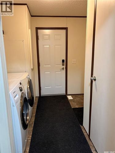 69 Railway Avenue, Calder, SK - Indoor Photo Showing Laundry Room