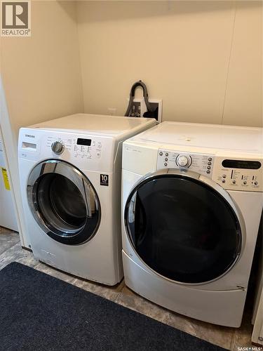 69 Railway Avenue, Calder, SK - Indoor Photo Showing Laundry Room