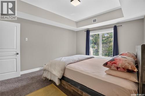 302 721 8Th Street E, Saskatoon, SK - Indoor Photo Showing Bedroom