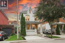 46 MURRAY Street E  Hamilton, ON L8L 3E9