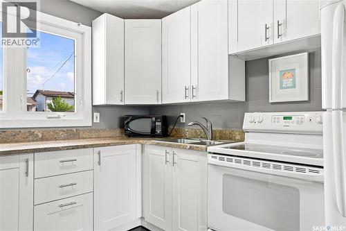 105 Grant Street, Saskatoon, SK - Indoor Photo Showing Kitchen With Double Sink