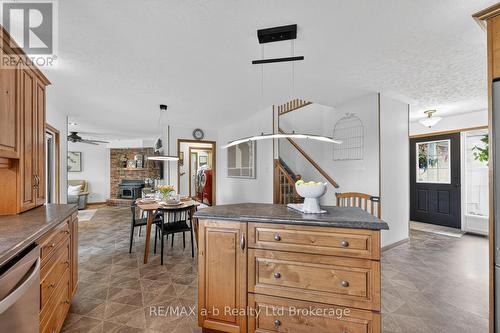 403745 Union Road, Ingersoll (Ingersoll - South), ON - Indoor Photo Showing Other Room