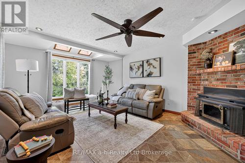 403745 Union Road, Ingersoll (Ingersoll - South), ON - Indoor Photo Showing Living Room With Fireplace