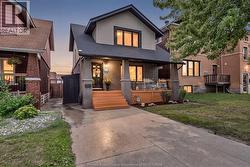 1362 ELSMERE Windsor, ON N8X 4G8
