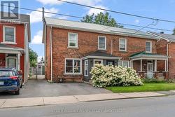 122 STEPHEN STREET Kingston, ON K7K 2C7