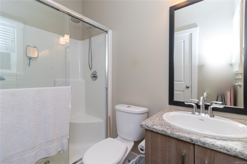 1318 Artesian Crt, Langford, BC 