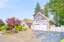 609 Meadow Dr  Qualicum Beach, BC V9K 2T2