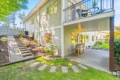 609 Meadow Dr, Qualicum Beach, BC 