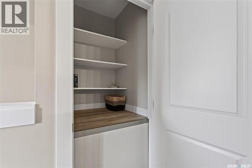309 7Th Avenue, Humboldt, SK - Indoor