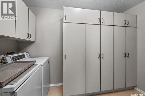 105 66 19Th Street W, Prince Albert, SK - Indoor Photo Showing Laundry Room
