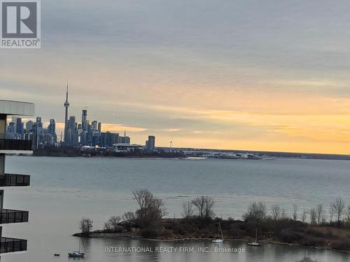 1608 - 33 SHORE BREEZE DRIVE  Toronto, ON M8V 0G1