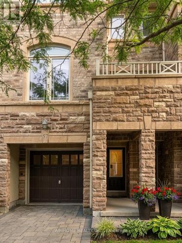 57 - 6625 FALCONER DRIVE  Mississauga, ON L5N 0C3