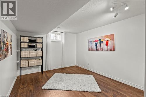87 Monte Drive, Hamilton, ON - Indoor