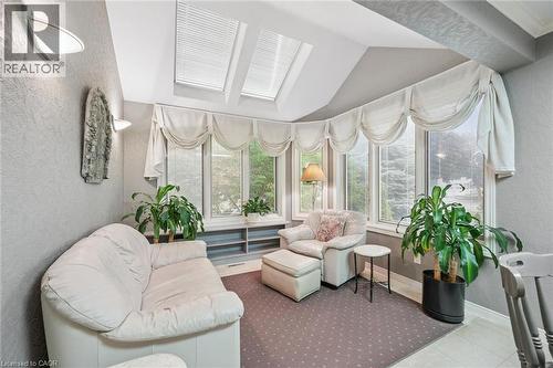 30 Shuh Avenue, Kitchener, ON - Indoor Photo Showing Other Room