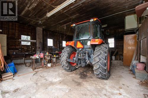 Garage - 1444 5Th Line, Selwyn, ON 