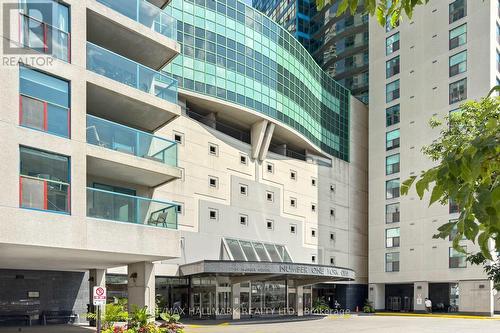 504 - 77 Harbour Square, Toronto, ON - Outdoor
