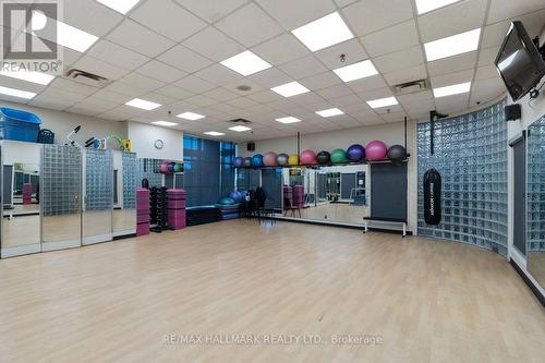 504 - 77 Harbour Square, Toronto, ON - Indoor