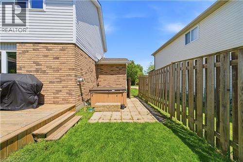 784 Butternut Avenue, Waterloo, ON - Outdoor With Exterior