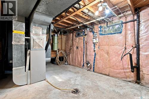 4059 Elphinstone Street, Regina, SK - Indoor Photo Showing Basement