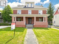 6058 CULP STREET Niagara Falls, ON L2G 2B7