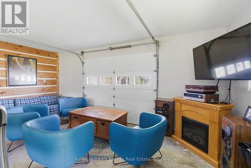 67 Edgewood Crescent, Scugog, ON - Indoor Photo Showing Garage