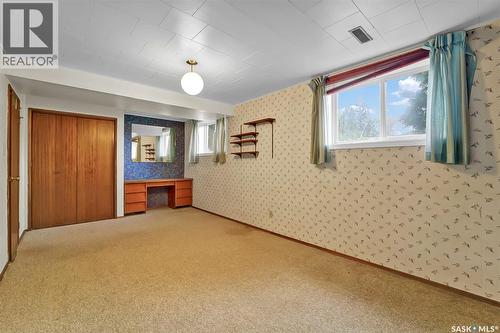 504 4Th Avenue W, Biggar, SK - Indoor Photo Showing Other Room