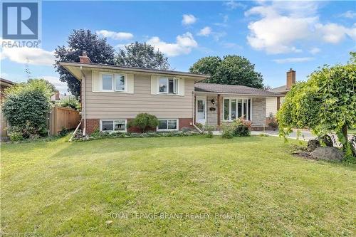 92 BRIER PARK ROAD  Brantford, ON N3R 5T4